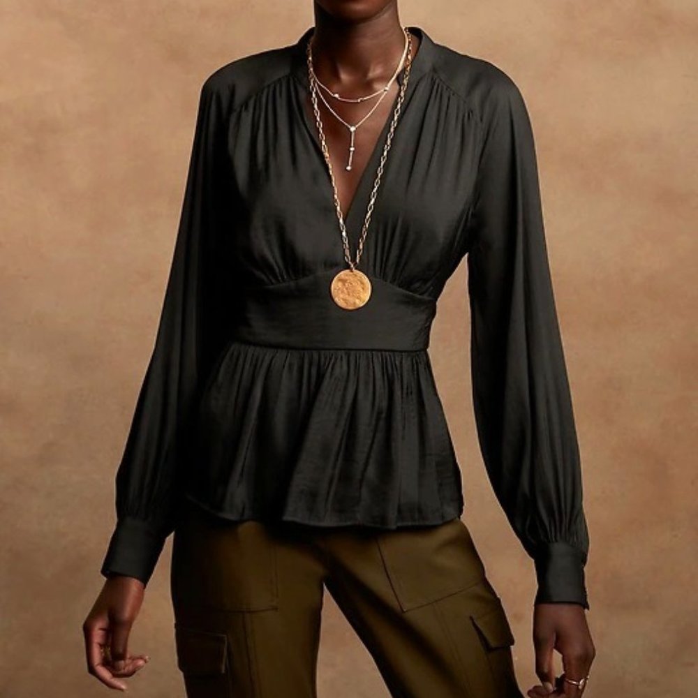 Banana Republic Black Peplum blouse XS (NWT)